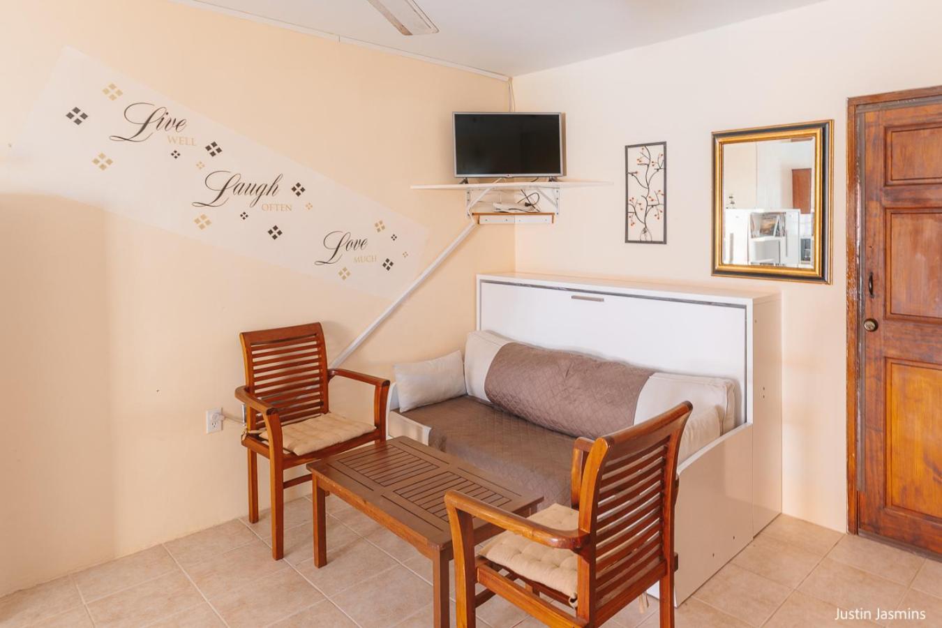 Nos Krusero Apartments Westpunt Экстерьер фото
