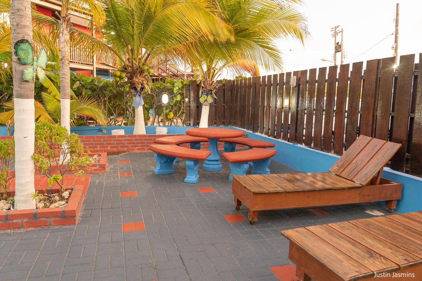 Nos Krusero Apartments Westpunt Экстерьер фото